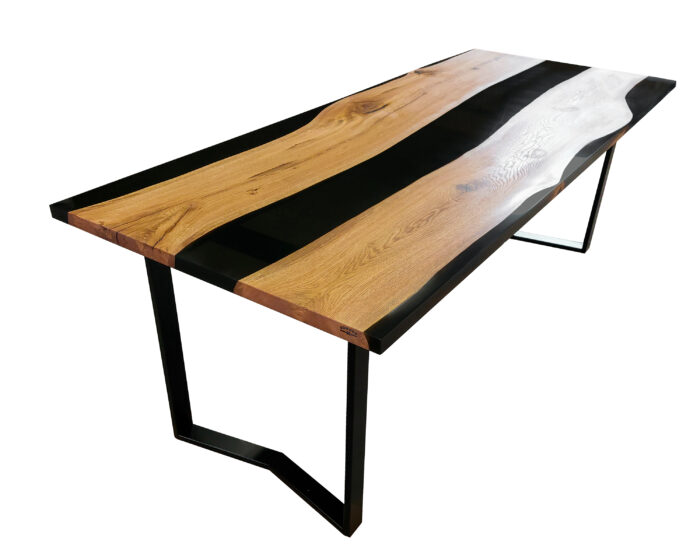 Epoksiid laud esiplaanil