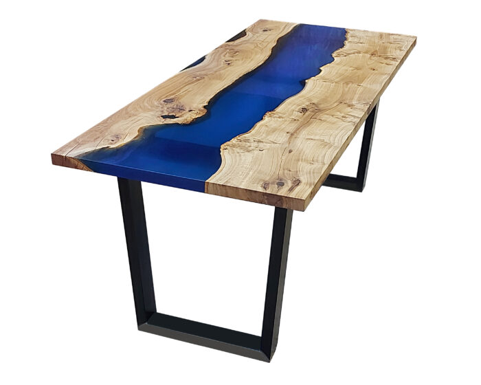 Sinise jõega epoksiidlaud